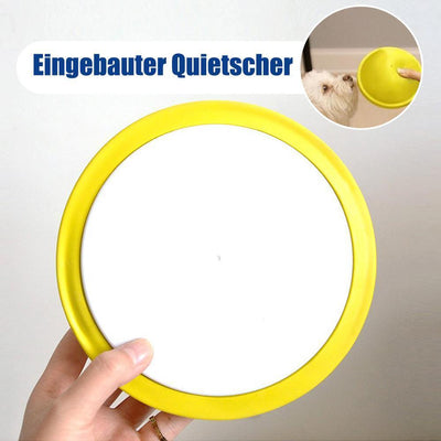 Haustier beißt Sound-Spielzeug