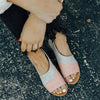 Bequeme gestückelte Sandalen für den Sommer